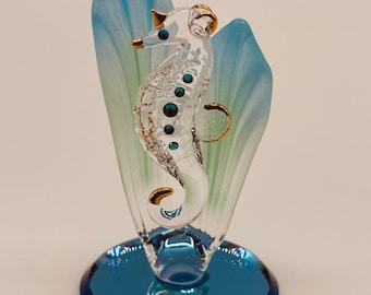 Sea Horse in Sea Grass Figurine | Handcrafted Glass Ocean Coastal Collectible Decor