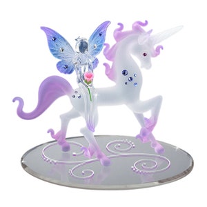 Figura de unicornio con hada / Decoración de fantasía de vidrio artesanal / Regalo de unicornio de cuento de hadas / Unicornio de cristal coleccionable / Decoración mágica para el hogar