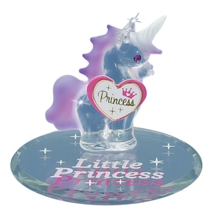 Figura de unicornio de princesita / Unicornio de cristal con etiqueta de corazón / Regalo para niñas / Decoración de habitación de princesa / Coleccionable de fantasía hecho a mano