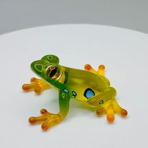 Gefleckte Frosch Glasfigurine | Grün Gelb Frosch Dekor Mini Amphibien Tier Sammlerstück Display Bild 5