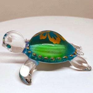 Aloha Sea Turtle Figurine Gift | Handcrafted Crystal Hawaiian Turtle Decor