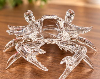 Glass Crab Figurine, Handcrafted Borosilicate, Coastal Decor, Ocean Gift, Sea Life Collectible