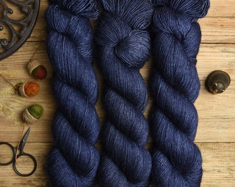 Dyed to order * Hand dyed, fingering weight, superwash merino wool, silk, 400m/100g, solid color yarn, Silky Singles "Blue Whale"
