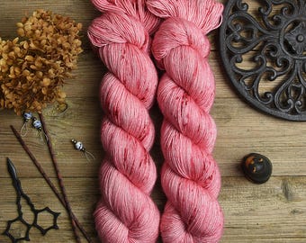 Dyed to order * Hand dyed, fingering weight, superwash merino wool, silk, 400m/100g, speckled yarn, Silky Singles "Eperke"