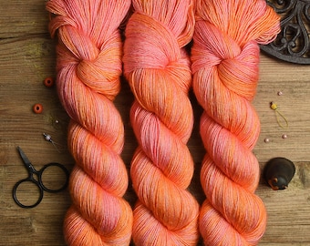 Dyed to order * Hand dyed, fingering weight, superwash merino wool, silk, 400m/100g, variegated color yarn, Silky Singles "Juicy Fruits"