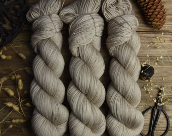 Dyed to order * Hand dyed fingering weight yarn, superwash merino wool, nylon, 425m/100g, Classic Sock "Desert"