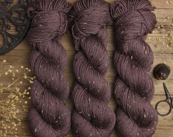 Hand dyed DK weight yarn, superwash merino wool, Donegal nep, tweed yarn, 212m/100g, Neppy DK "Mon Chéri"