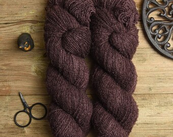 Dyed to order * Hand dyed fingering weight yarn, superwash merino wool, semi-solid color yarn, 450m/100g, Boucle "Mon Chéri"