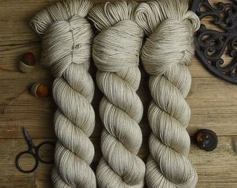 Hand dyed fingering weight yarn, superwash merino wool, cashmere, silk, 400m/100g, MSC "Desert"