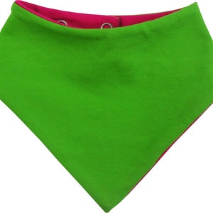 Hunde Wende Halstuch Multicolor personalisiert mit deinem Wunschmotiv pink-lime