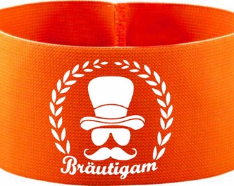 gummielastische Armbinde 10 cm Höhe mit Bräutigam/Kranz