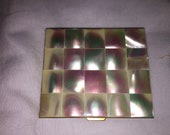 Beautiful Mother of PEARL Depression Era Powder COMPACT Gold Tone With Puff and Screen 20 Square Polished MOP