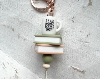 Book lover Keychain|book keychain|read more books keychain|Silicone keychain|Boho keychain|keyring silicone|Boho book|keychain|Bag charm|