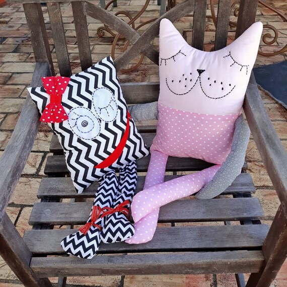 Almohada para niñas new arrivals