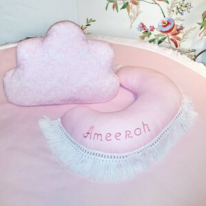 Nombre de la almohada Almohada en forma de nube y cubierta Cojín de luna Almohada Flecos de tela Conjunto de almohadas Almohada de nube Guardería Regalo niña Decoración de almohada para niños