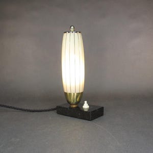 Art Deco Lampe 23 cm Antike Zeppelin Tischleuchte Bauhaus Nachttischlampe Marmor Lampenfuß  Retro Tischlampe Vintage Tischleuchte 1950