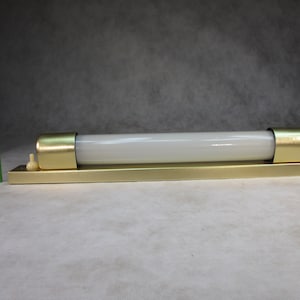 Magnificent Art Deco lamp Antique wall lamp Bauhaus lamp from around 1955 Vintage lamp 40 cm length As good as new mirror lamp Hallway lamp Reading lamp