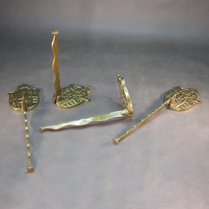 1 of 4 Vintage Lion Coat Hooks Retro Coat Hooks Antique Folding Hooks Fan Hooks Coat Rack Old Wall Coat Rack Brass Wall Hooks