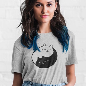 Yin Yang Cat T-Shirt / Yin Yang Cat Lover Gift / Cute Cats Tee / Sweet Kittens Unique Kawaii Aesthetic Gift, Yin Yang Shirt Gray