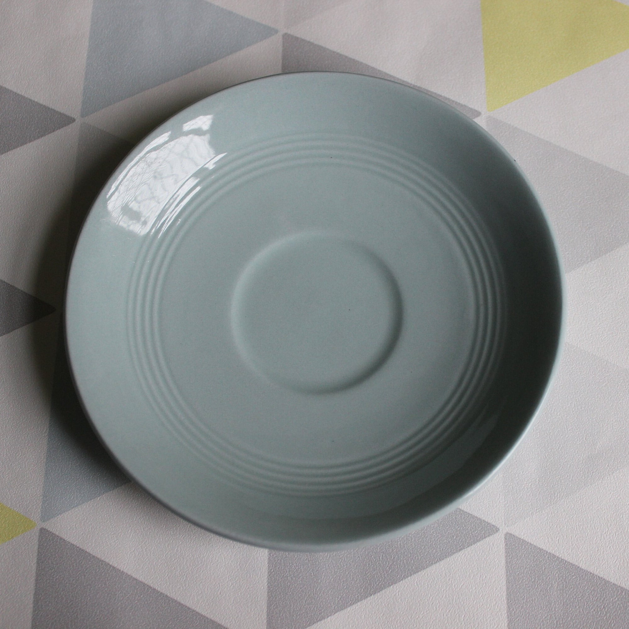 Vintage 1940s Woods Ware 'iris' Utility Tea Cups, Saucers, Side