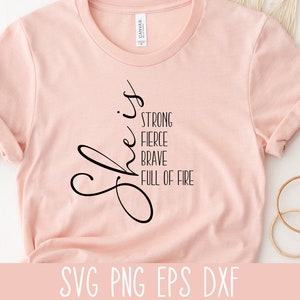 彼女は強い SVG、彼女は SVG、彼女は強くて勇敢で情熱に満ちている SVG、エンパワーメント SVG、ガールパワー SVG、聖書の一節 SVG、ママ SVG 引用