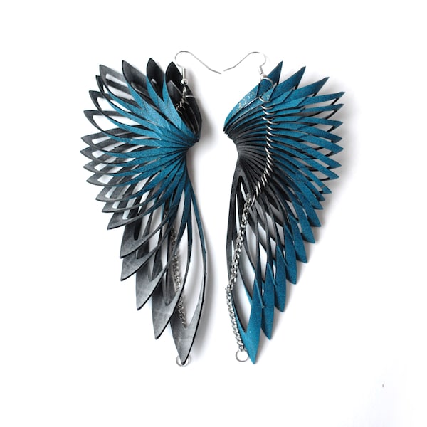 Contra Mohican, unique lightweight rubber statement, featherlike earrings