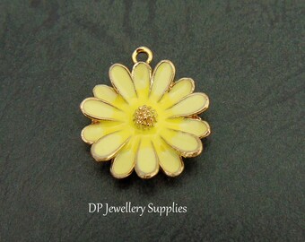 2 Daisy yellow flower charms gold tone GC170