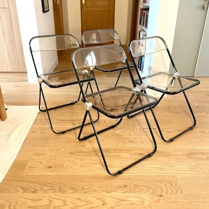 Plia chair black structure. folding chairs by Giancarlo Piretti for Castelli | Italian Space Age Design | 1960 good condition