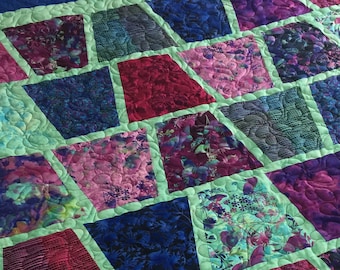 Wine Spritzer Quilt: Modern Tumbler Queen Size Handmade Blanket