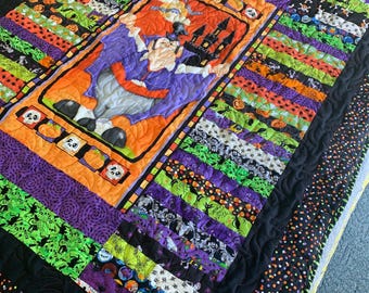 "Dracula Halloween Quilt: ""Gone Batty"" Dekor, hergestellt in den USA."