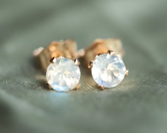 Moonstone 14K gold filled earring, gemstone stud earring, gold filled gemstone studs, moonstone earrings, moonstone stud earrings, tanzanite