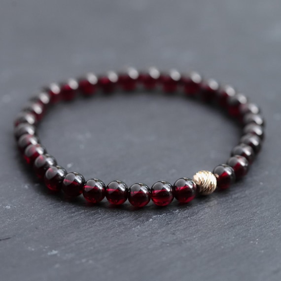 Red garnet bracelet discount
