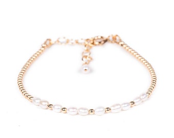 Freshwater Pearls |  bracelet gold pearl | June birthstone jewelry | summer pearl jewelry | dainty pearl jewelry | gold pearl bracelet #0035