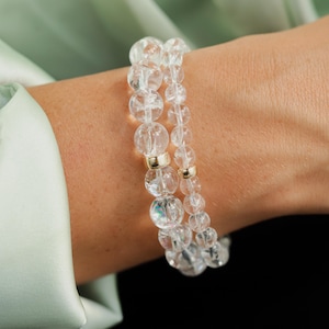 14K GOLD klarer Quarz 6 mm oder 8 mm | Fülle Armband | Bergkristall gesprenkelt [EBCM1093] | Fülle, Verbindung, Klarheit und Weisheit