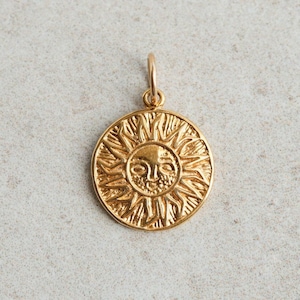 Sun charm - Gold Vermeil [2.5 microns]  gold vermeil sun face pendant | gold sun necklace | sun jewelry gold | everyday necklace
