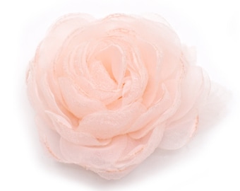 Flower brooch in organza and muslin, colors: Peach, Camel, Grey, Black, Green, Blue, Salmon, Pink, Cream yellow.