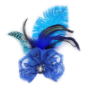 Feather brooch, lace. Color royal blue, turquoise, black.