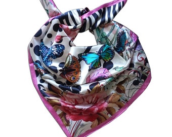 Pañuelo cuadrado de satén 100 % seda. 100 cm x 100 cm. Estampado de mariposas, rosa, negro, etc. Cosido a mano.