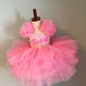 Pink Barbie dress image 2