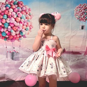 Minne mouse pink dress