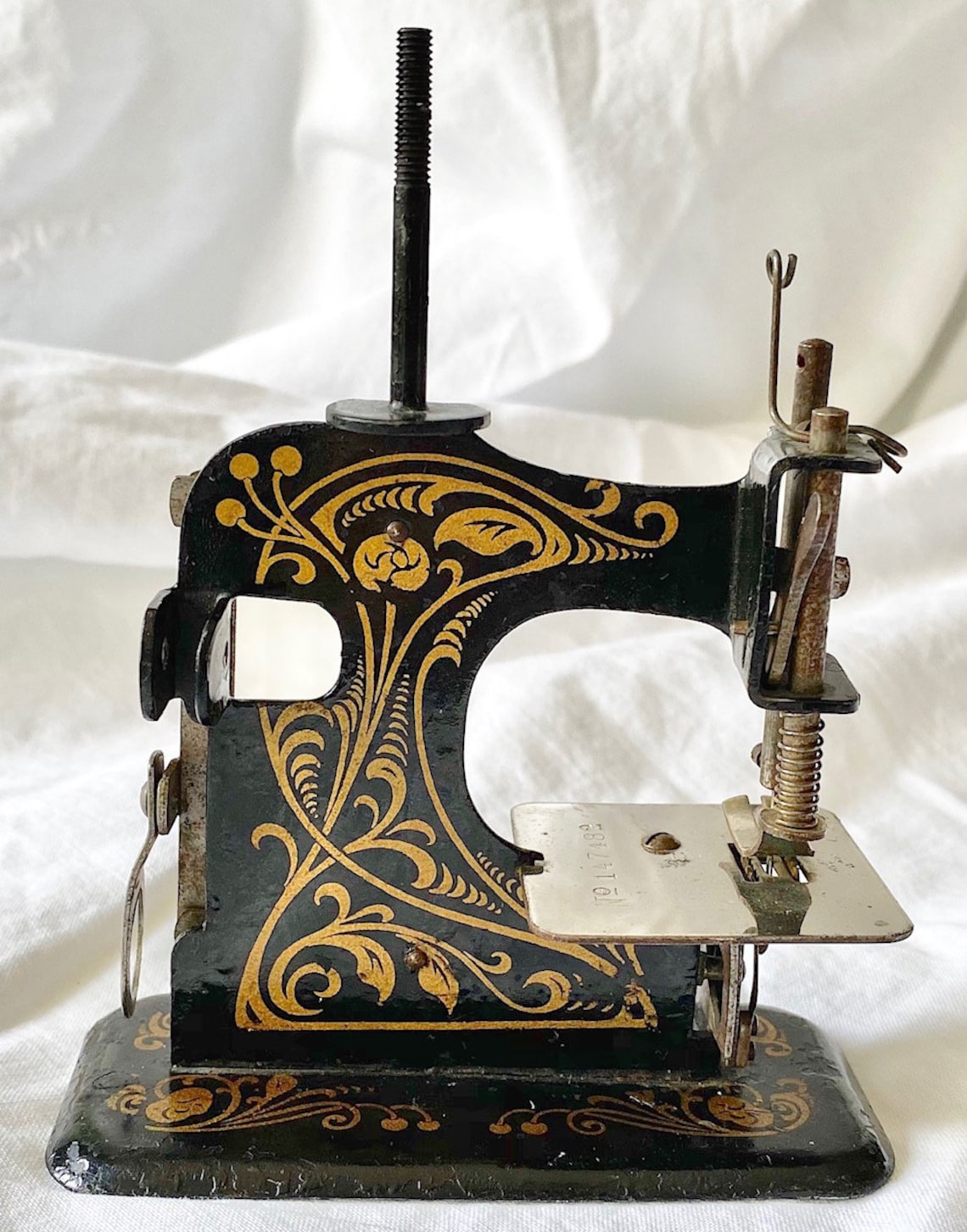 Wonderful Antique Muller Toy Sewing Machine Etsy