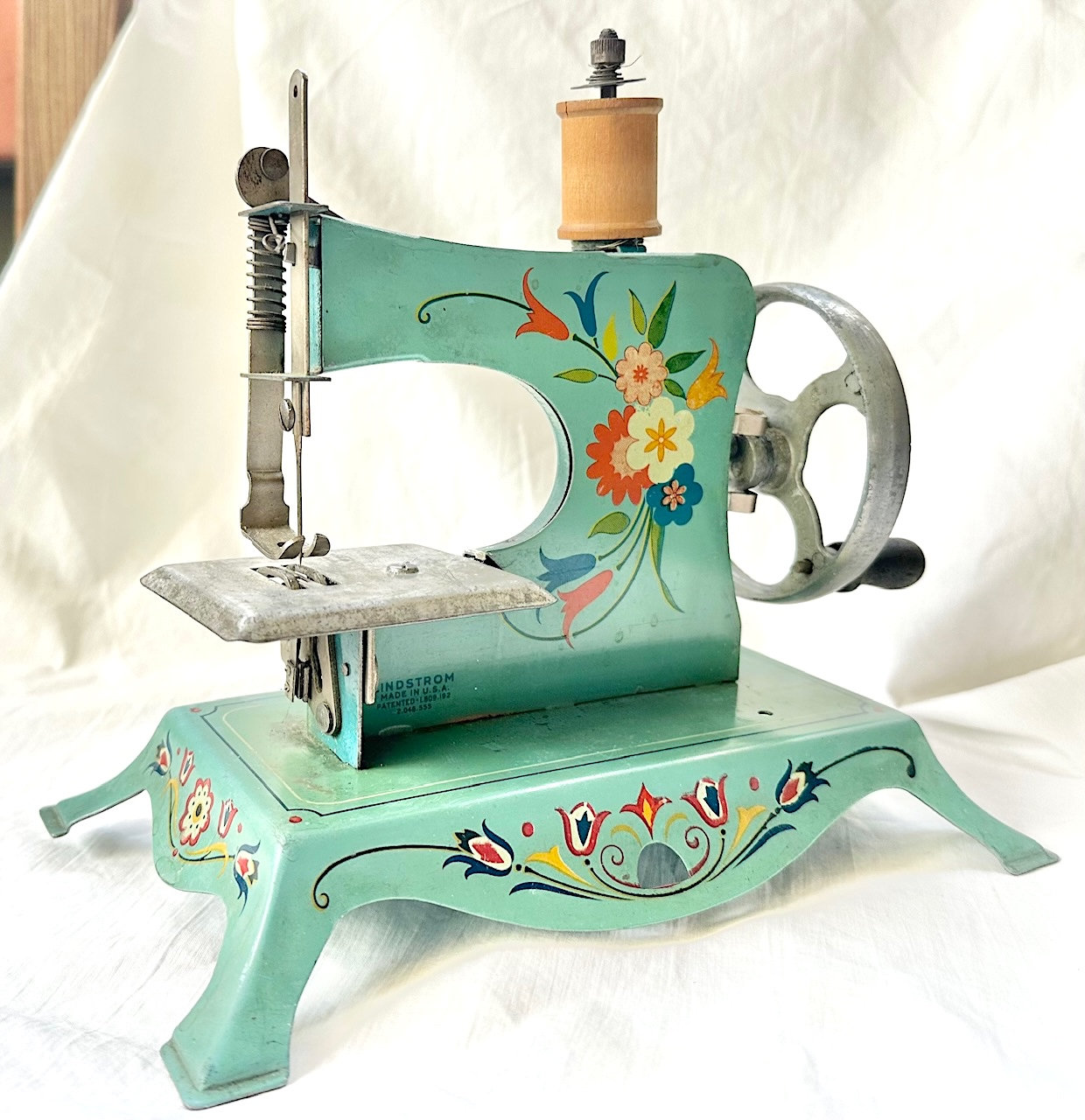 第一ネット Toy Sewing Etsy - Company Toy & Tool the Lindstrom From Machine 子ども用家具