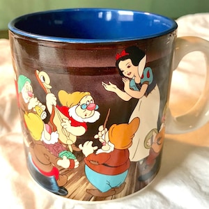 Beautiful Snow White Mug From The Walt Disney Company