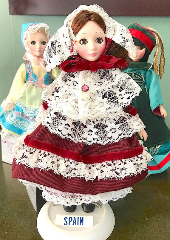 Buy Signature Edition SPAIN Doll From Suzanne Gibson Online in