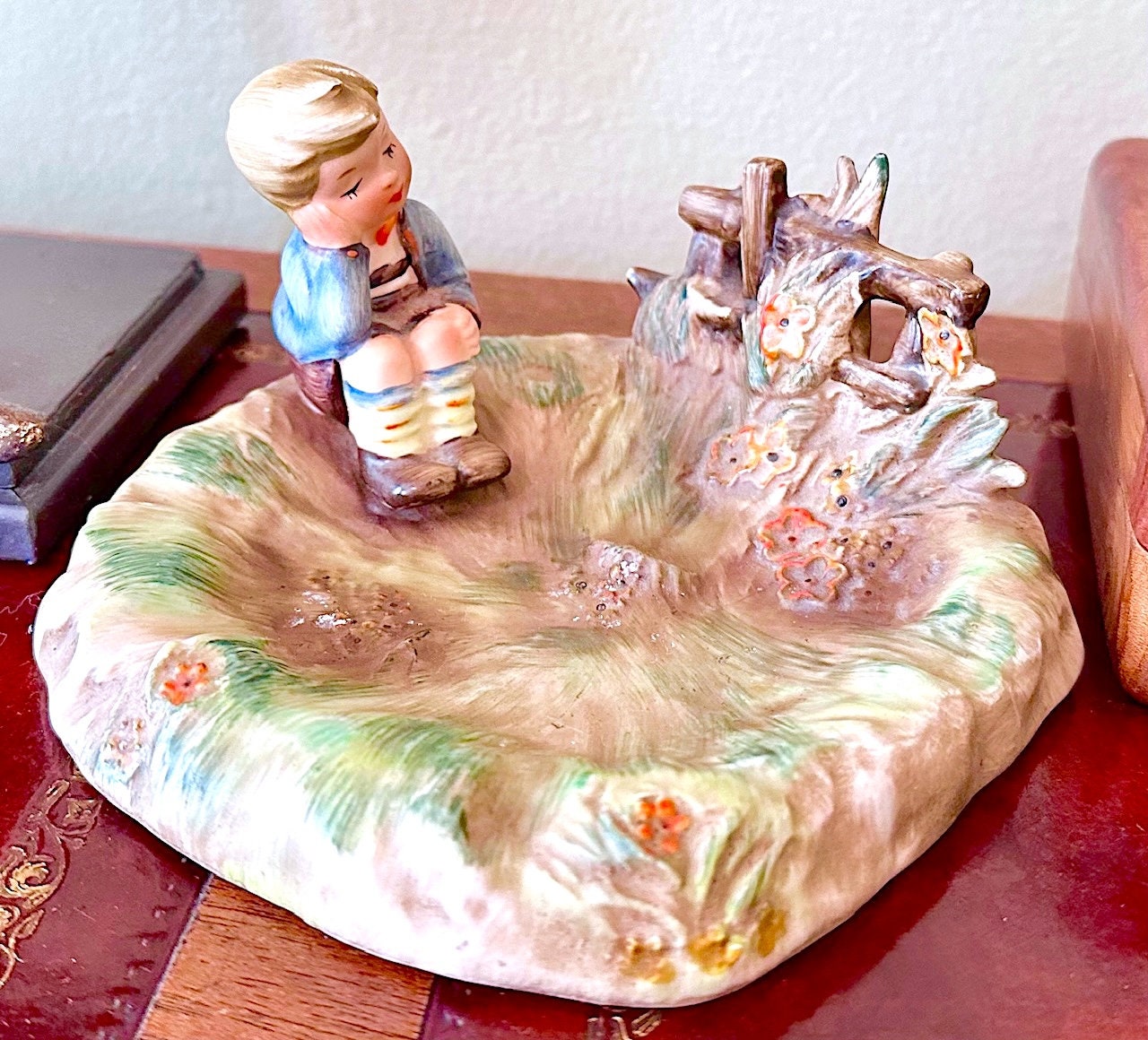 Hand-painted Ashtray/trinket Dish From C G Japan Fine Ceramic AKA