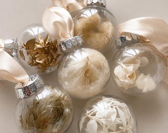 Pampas Grass Christmas Baubles | Dried Flower Ornaments, Set of 4 (8cm)