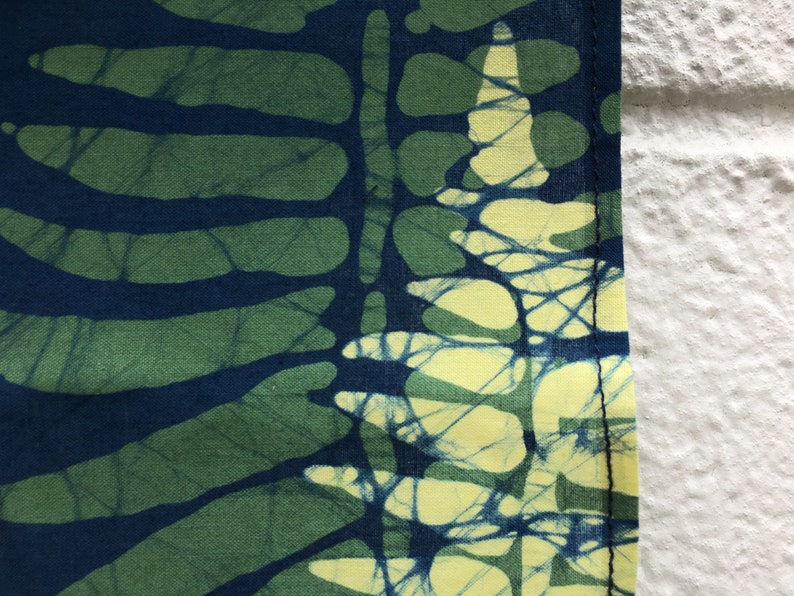 Hand-Made Leaf-Patterned Batik Napkins Set of 4