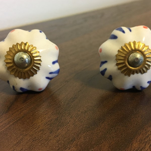 Handmade Ceramic Doorknobs from Bangladesh