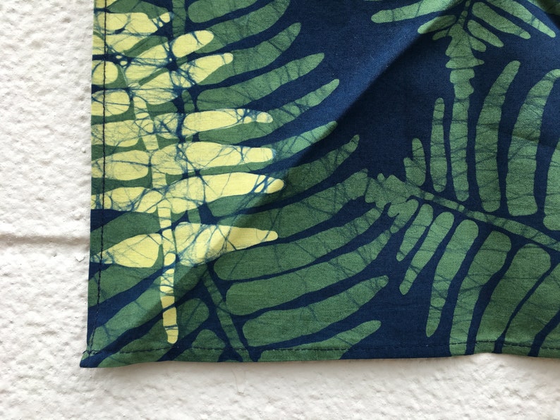 Hand-Made Leaf-Patterned Batik Napkins Set of 4
