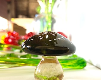 Glass Mushroom - Green&Tan